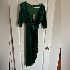 NWT Dress Day velvet midi wrap dress, Size S, color hunter green